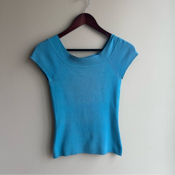 Women's Blue Ribbed Top - Picture 9 of 10